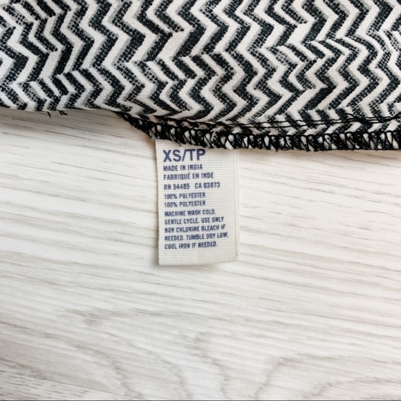 American Eagle Chevron Shorts - Picture 8 of 8